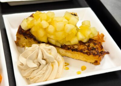 Dessert Plateaux-repas Sympathic pour les entreprises octobre 2026 fait maison par le traiteur Lebot.